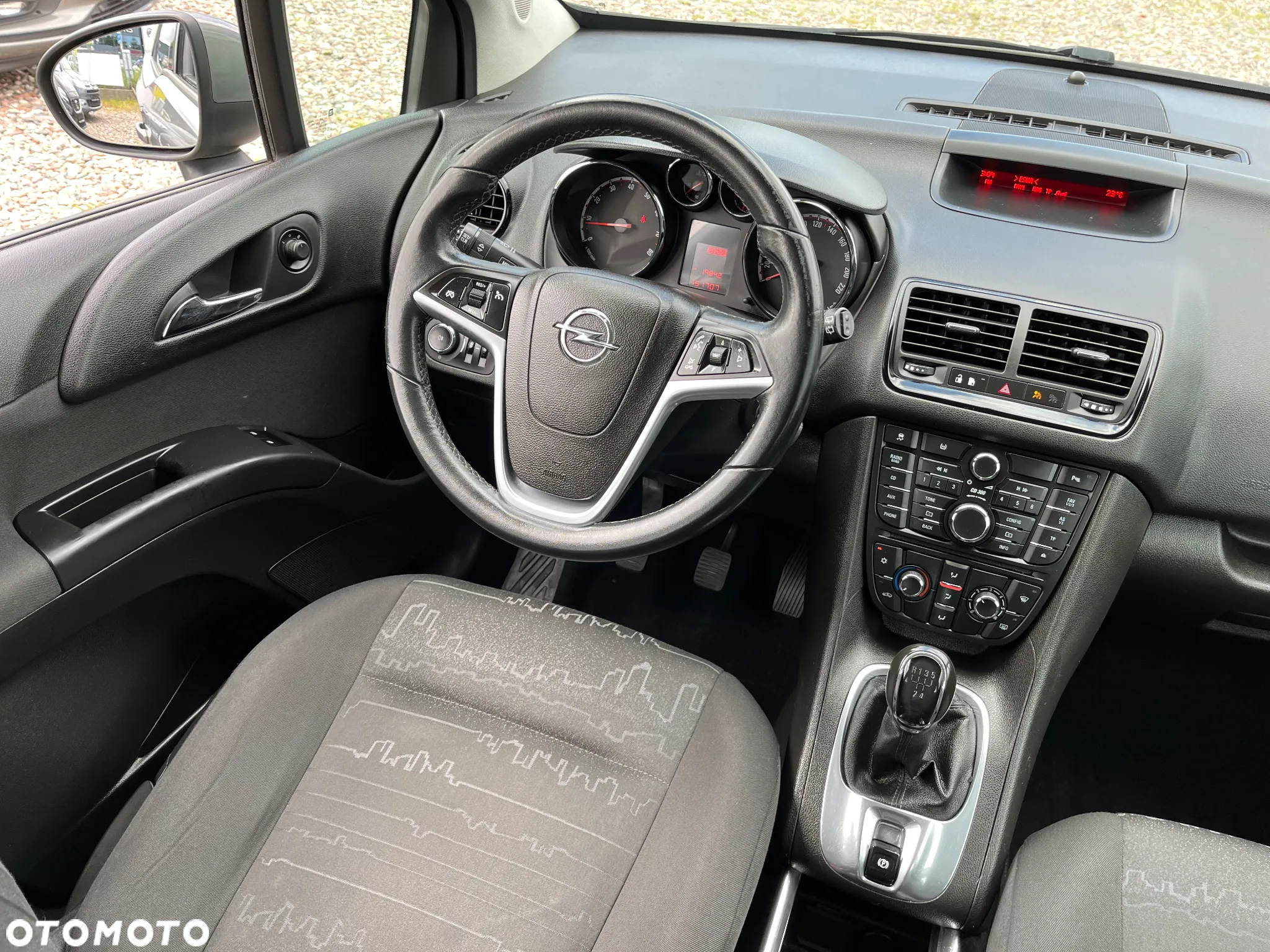 Opel Meriva - 18