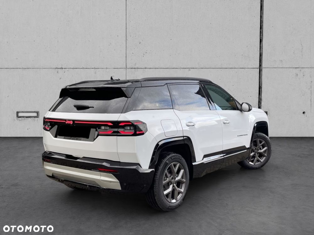 Jeep Compass 1.2 T3 mHEV First Edition FWD DCT - 4