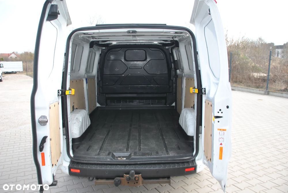 Ford Transit Custom - 10