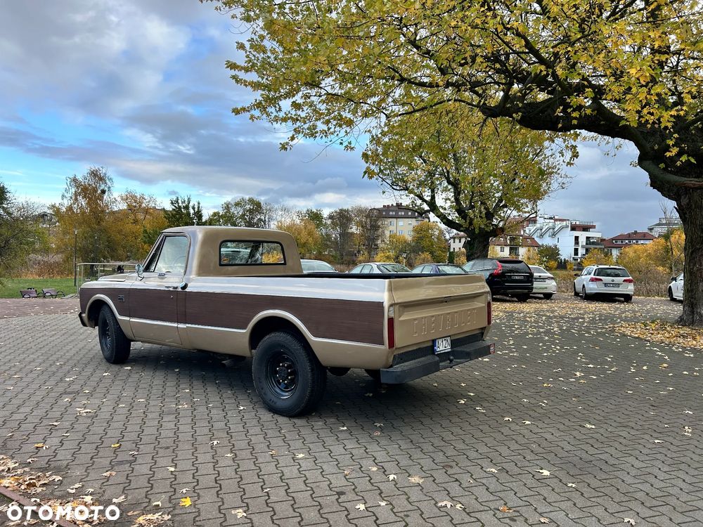 Chevrolet C-20 - 2