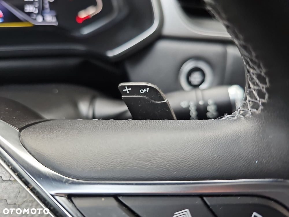 Renault Captur 1.3 TCe Intens EDC - 21