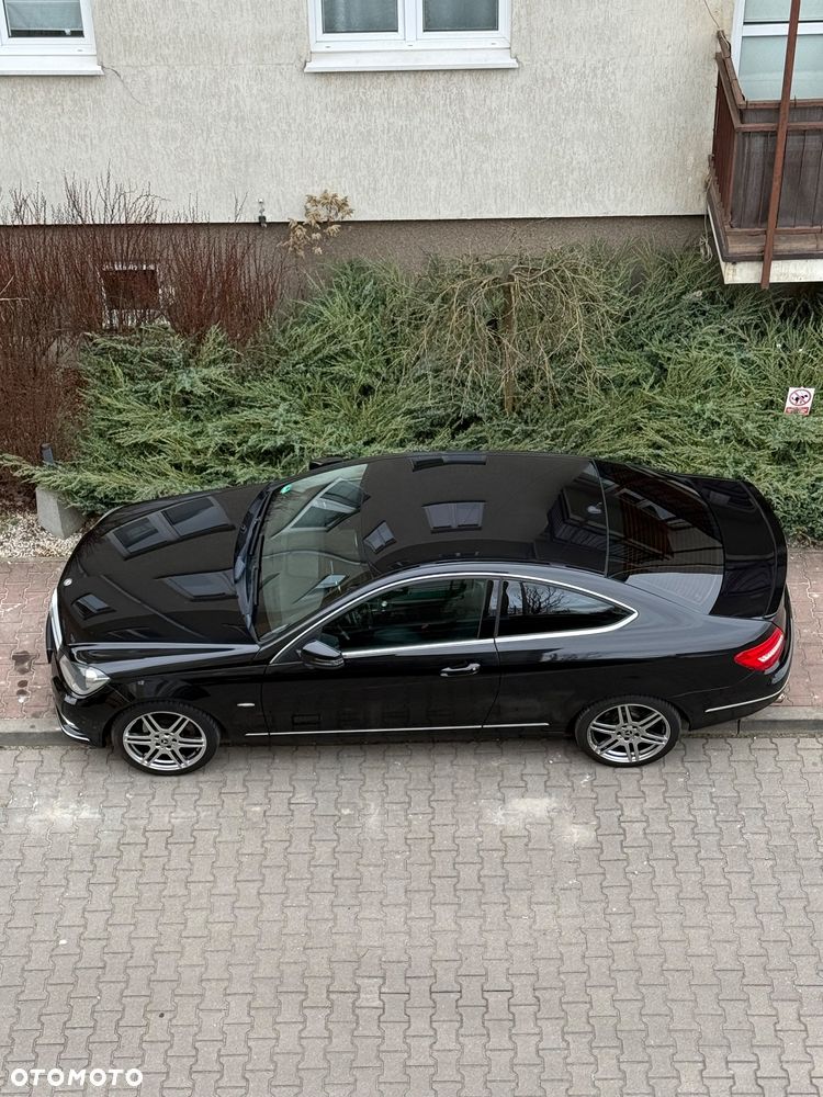 Mercedes-Benz Klasa C 180 BlueEFFICIENCY - 25