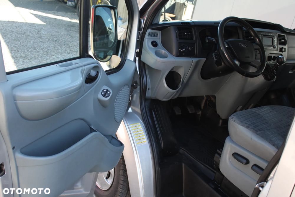 Ford Transit - 7