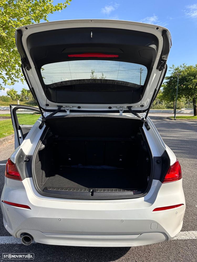 BMW 118 i Sport Line - 4