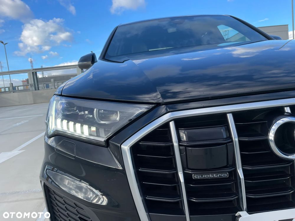 Audi Q7 - 8