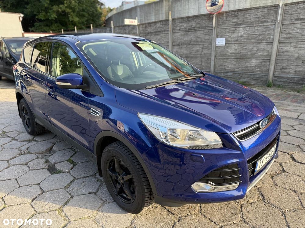 Ford Kuga 1.5 EcoBoost 2x4 Titanium - 4