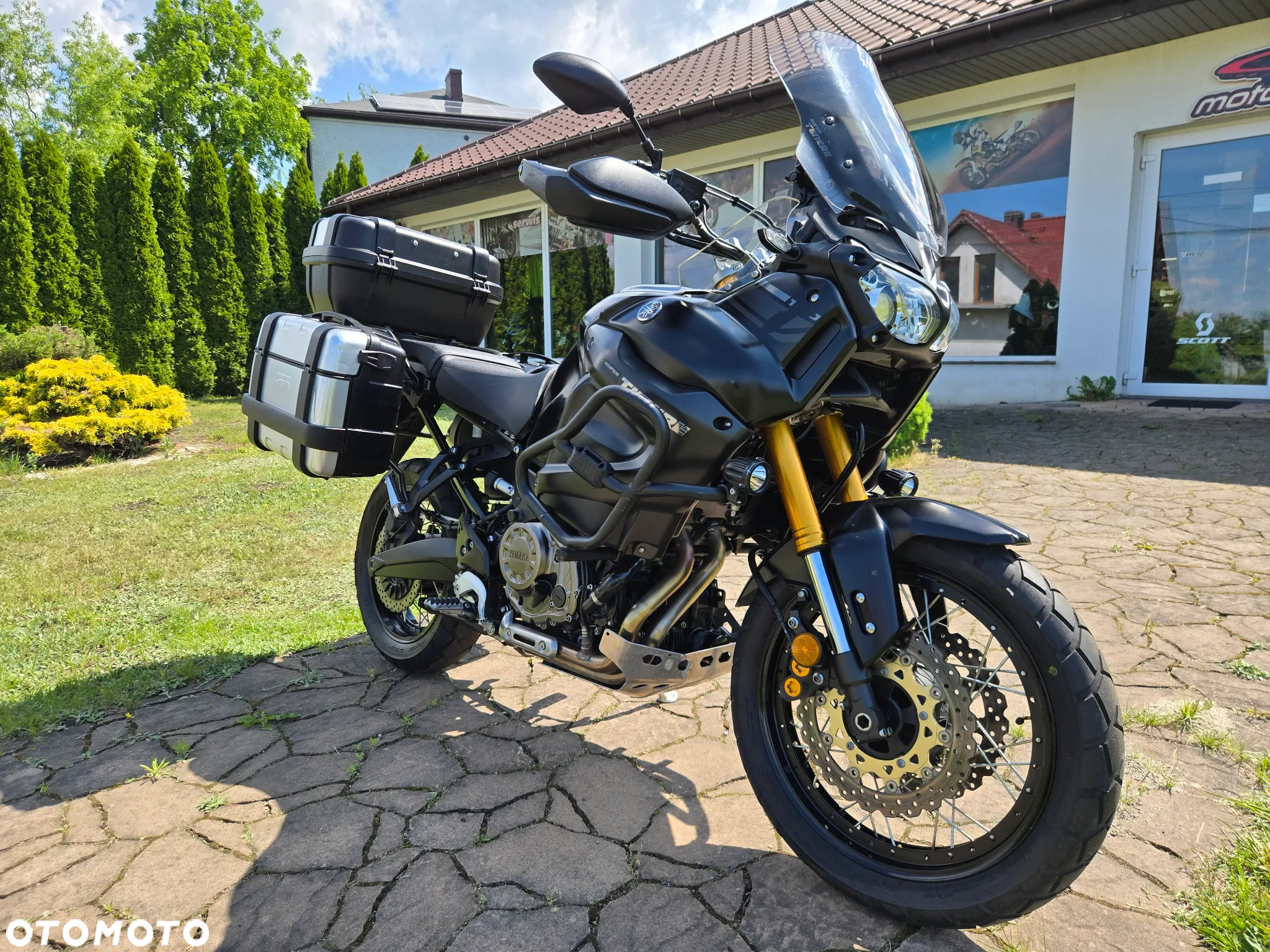 Yamaha Super Tenere - 2