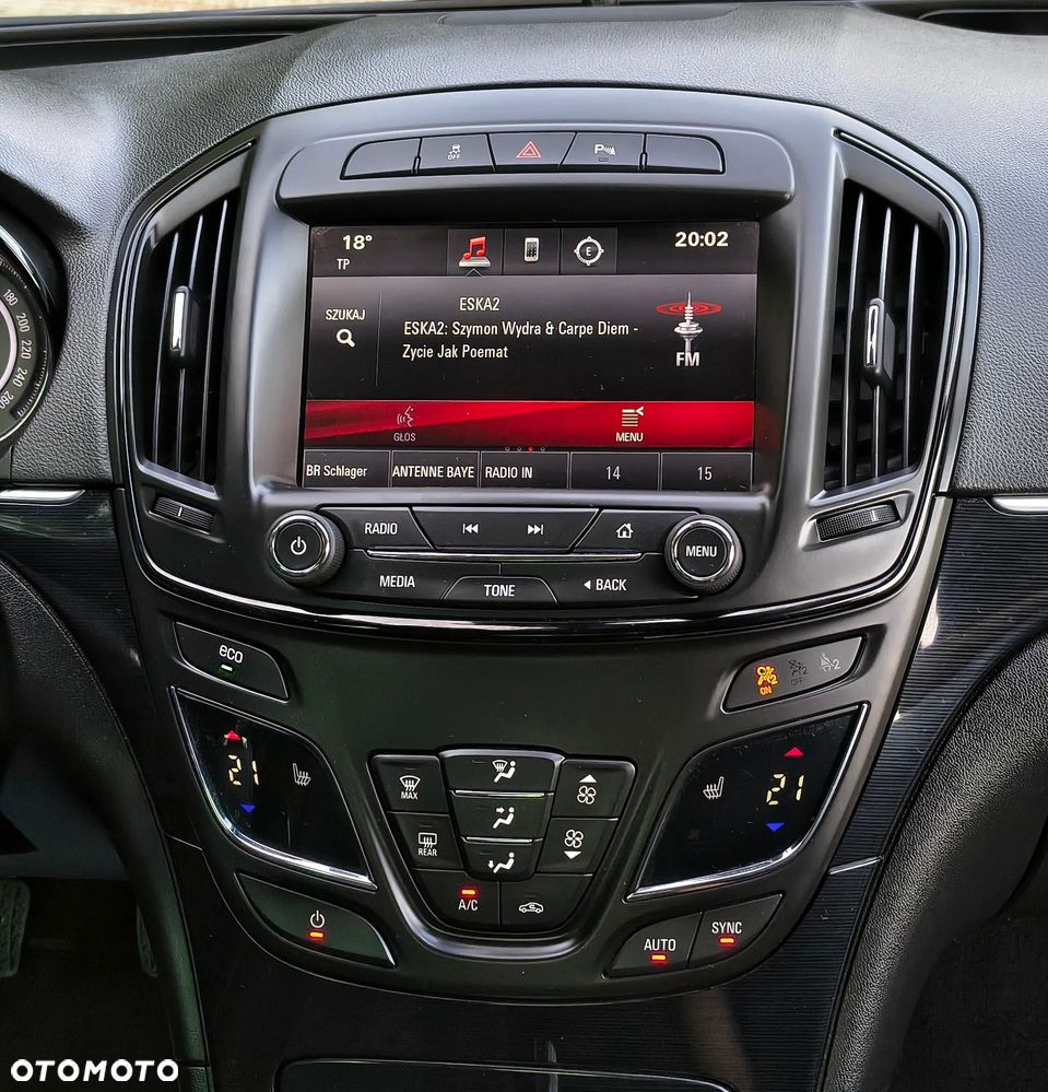 Opel Insignia - 21