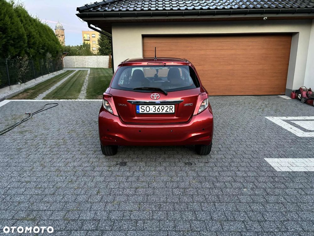 Toyota Yaris - 18