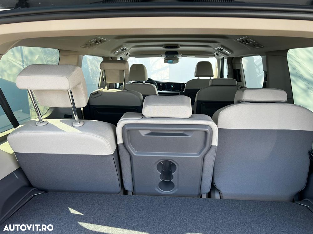 Volkswagen Multivan - 9