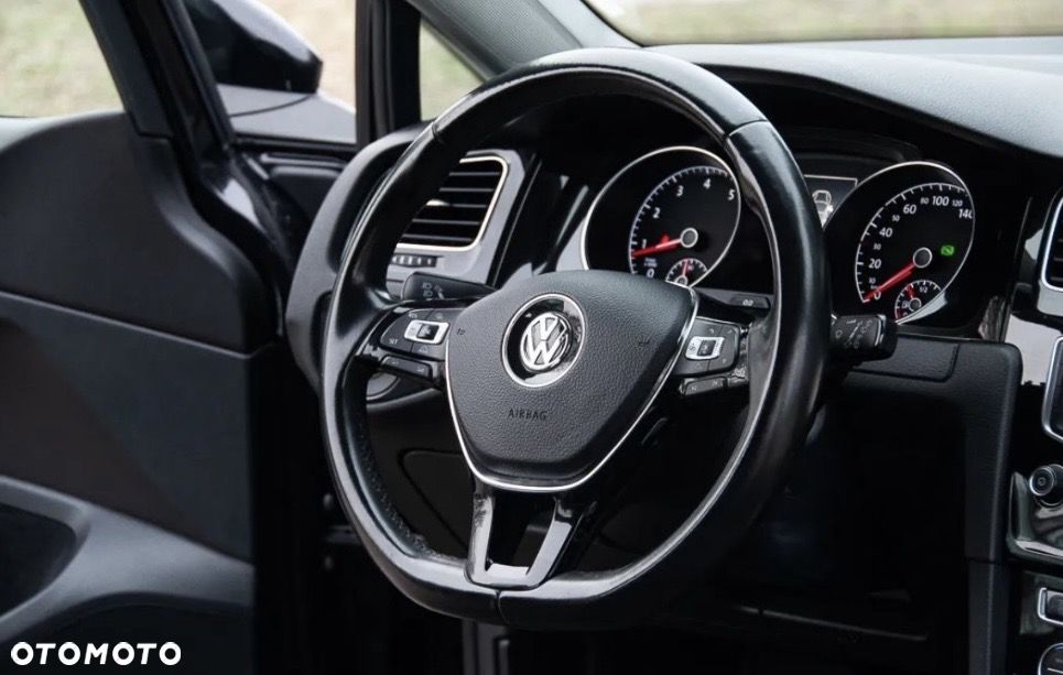 Volkswagen Golf 1.4 TSI BlueMotion Technology DSG Highline - 5