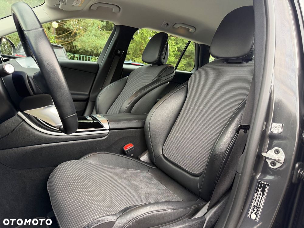 Mercedes-Benz Klasa C 200 d 9G-TRONIC Edition Avantgarde - 24