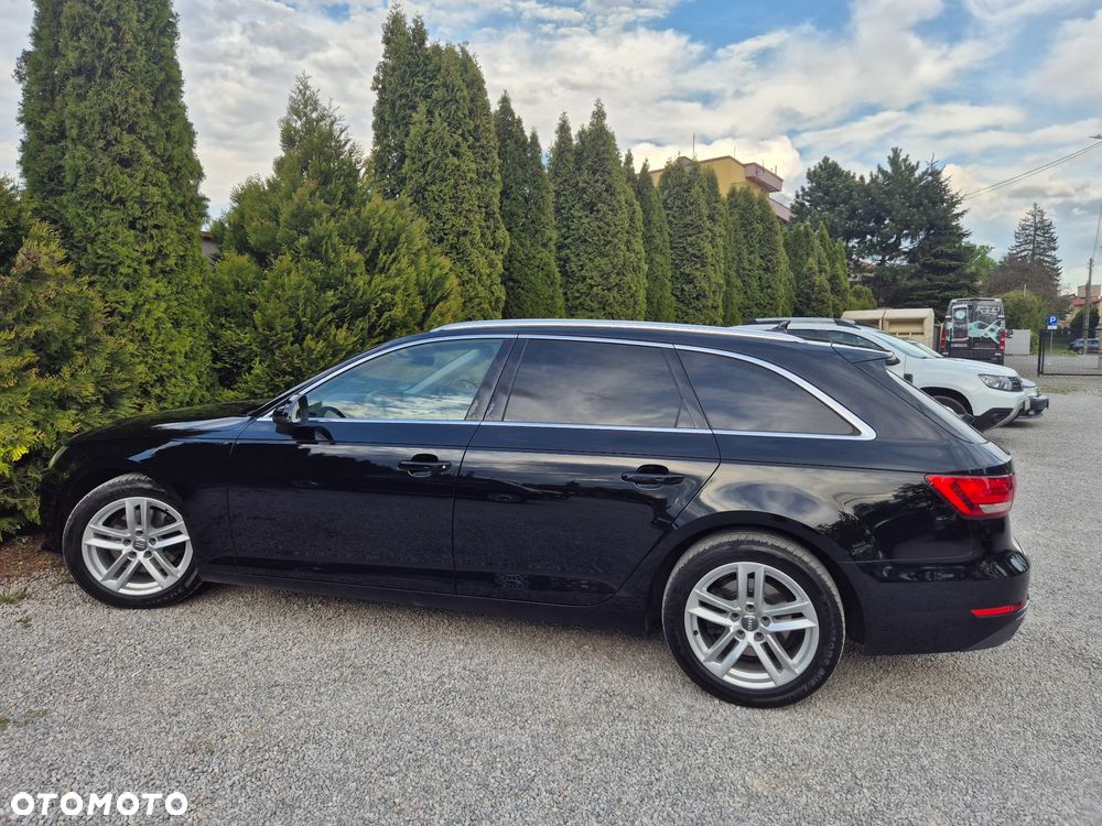 Audi A4 Avant 2.0 TDI ultra S tronic sport - 37