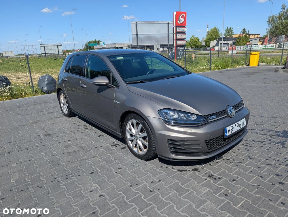 Volkswagen Golf GTD 2.0 TDI SCR DSG - 7