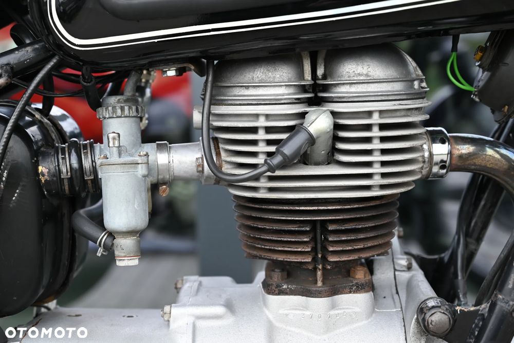 BMW R - 24