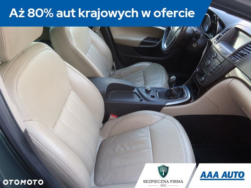 Opel Insignia - 11