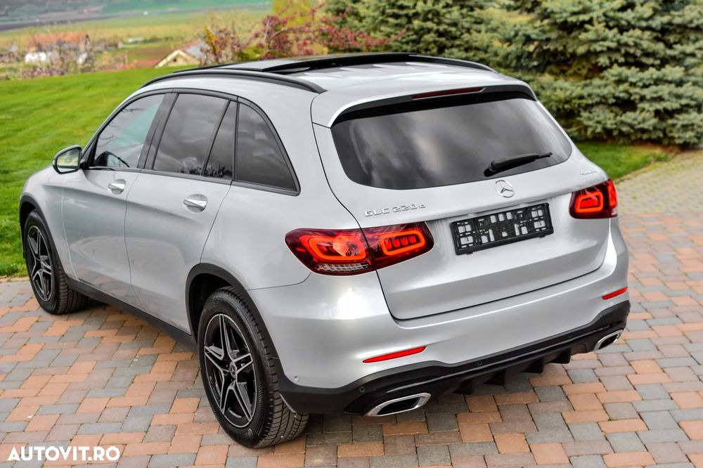 Mercedes-Benz GLC 220 d 4MATIC 9G-TRONIC AMG Line Plus - 15