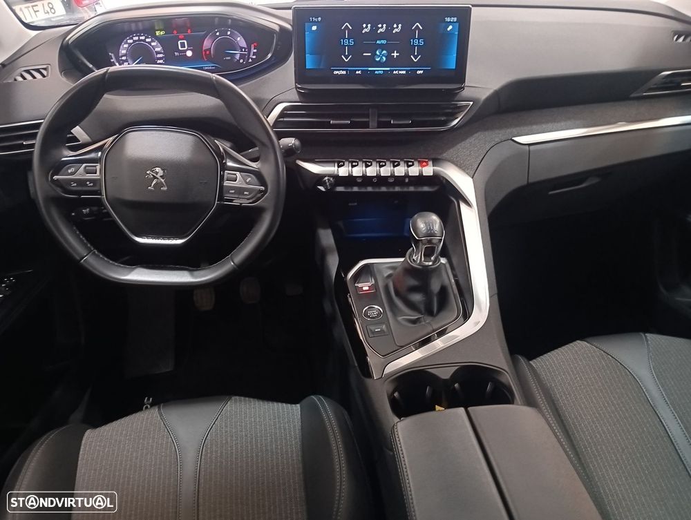 Peugeot 3008 1.5 BlueHDi Allure - 19