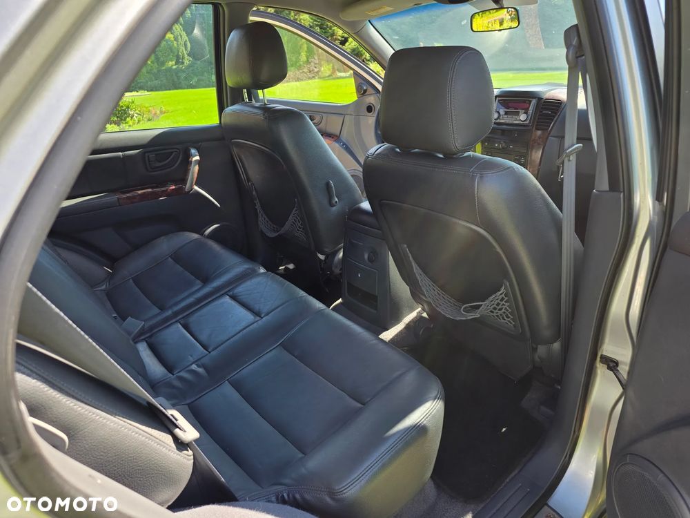 Kia Sorento 2.5 CRDi (air) - 12