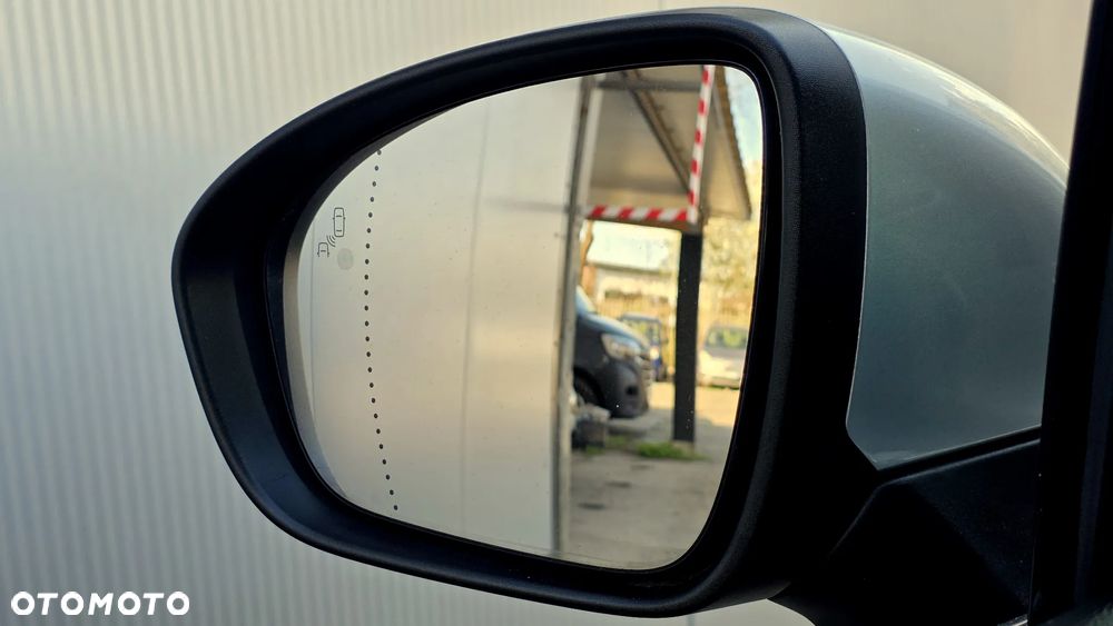 Renault Captur TCe 100 INTENS - 21