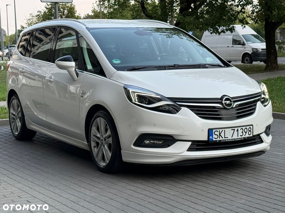 Opel Zafira - 3
