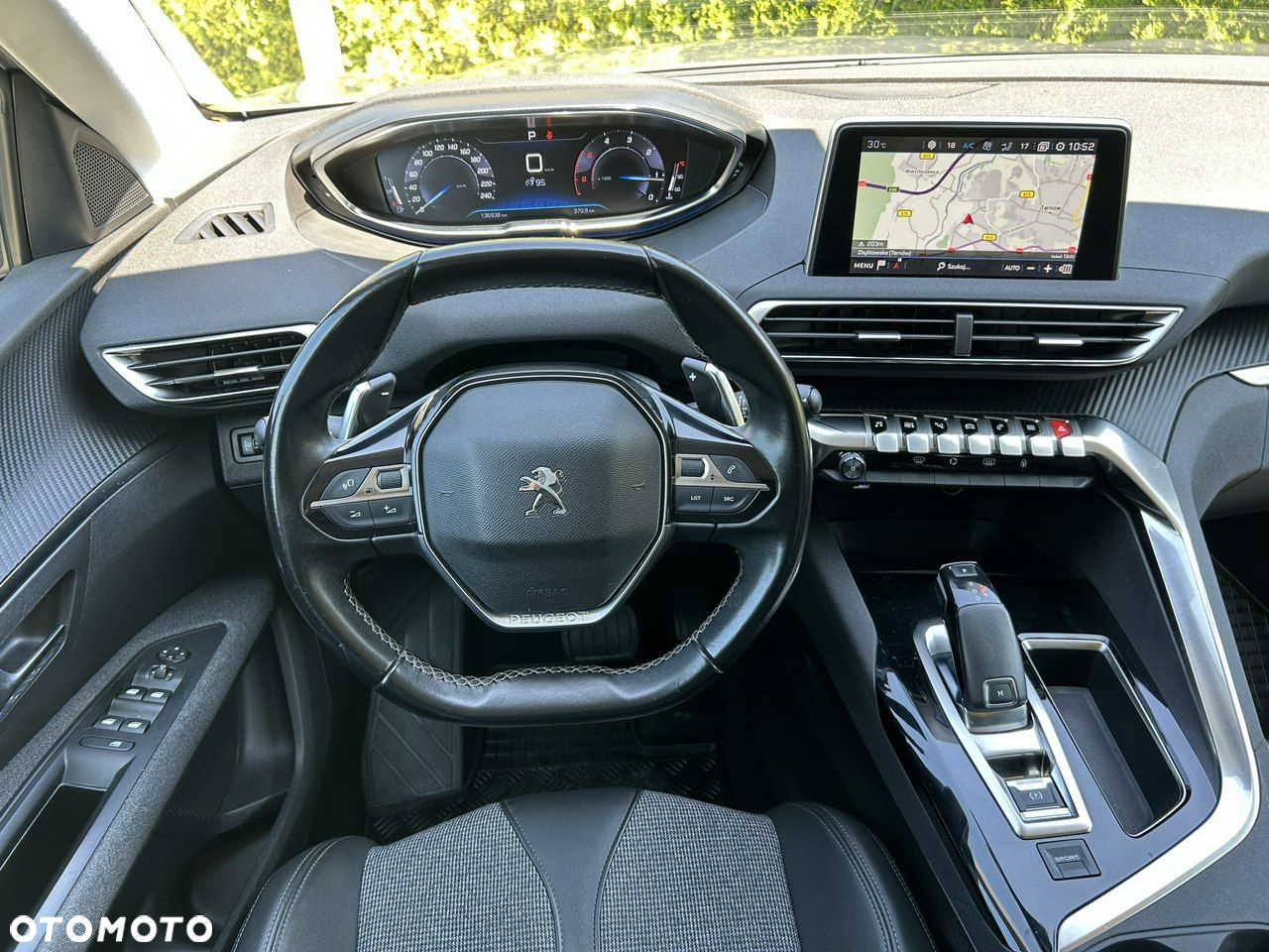 Peugeot 5008 BlueHDI 130 EAT8 Allure - 21