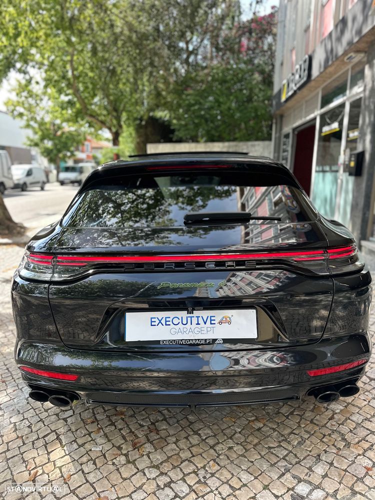 Porsche Panamera Sport Turismo 4 E-Hybrid Edition 10 Anos - 34