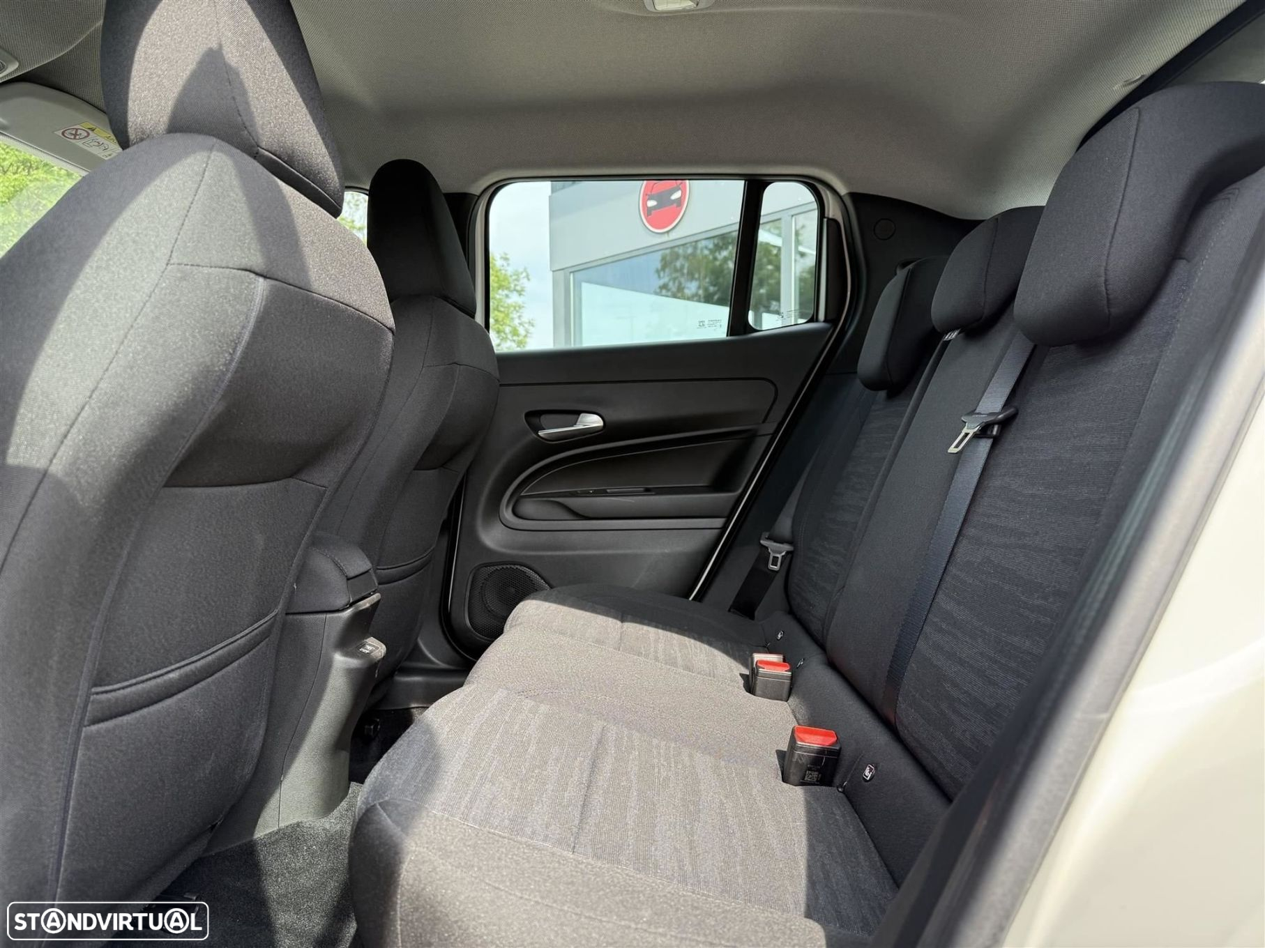 Jeep Avenger 54 kWh Longitude - 25