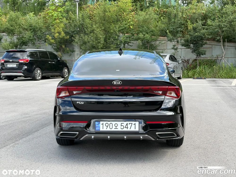 Kia K5 - 16