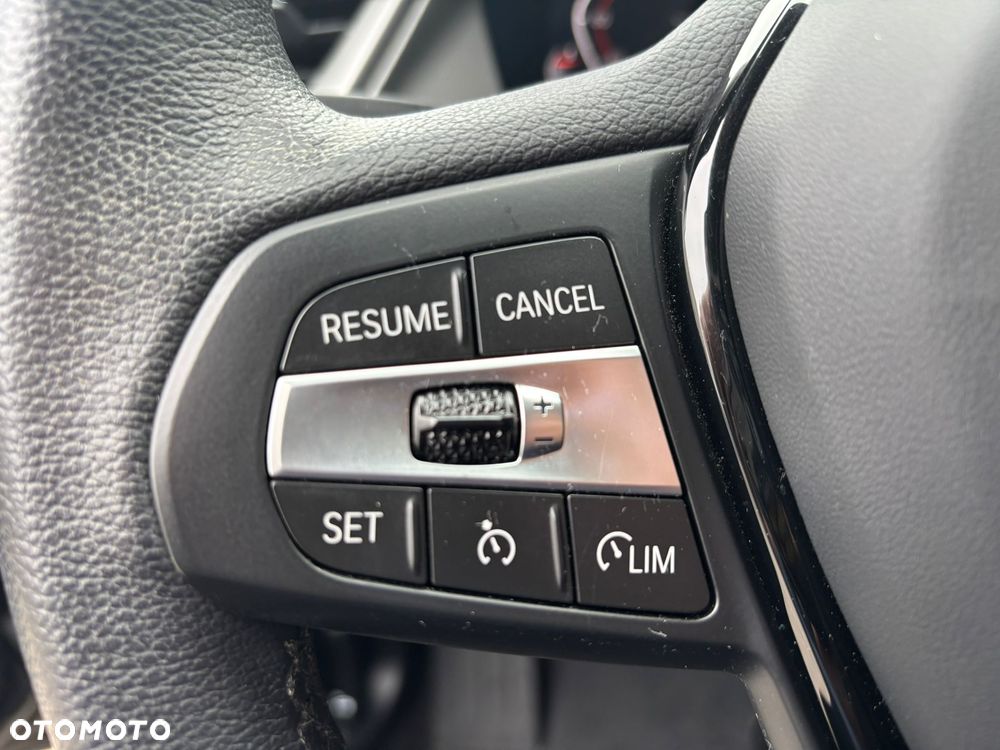 BMW Seria 1 118i Advantage - 10