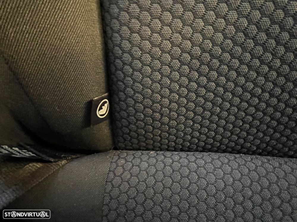 Audi A1 Sportback 1.6 TDI S-line - 23