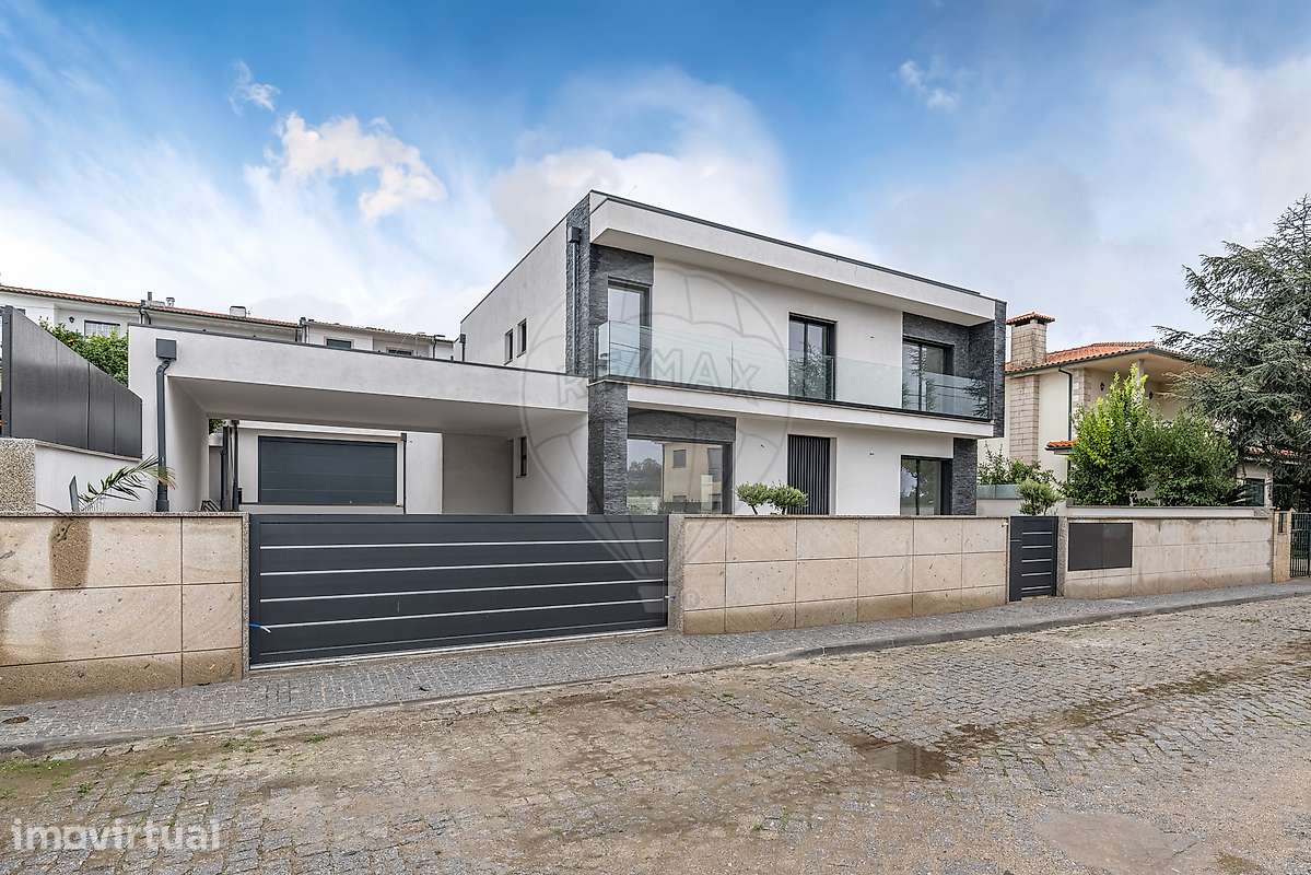 Moradia Individual T4 com piscina, de luxo, em Ferreiros, Braga! - Grande imagem: 3/23
