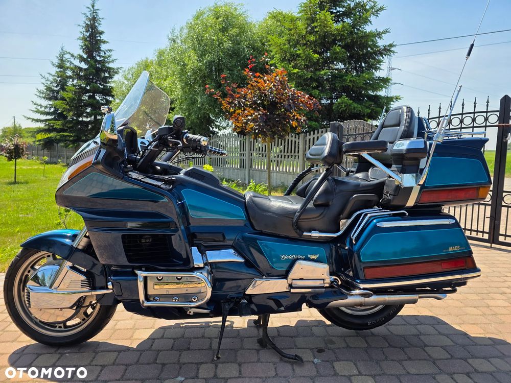 Honda GL - 16