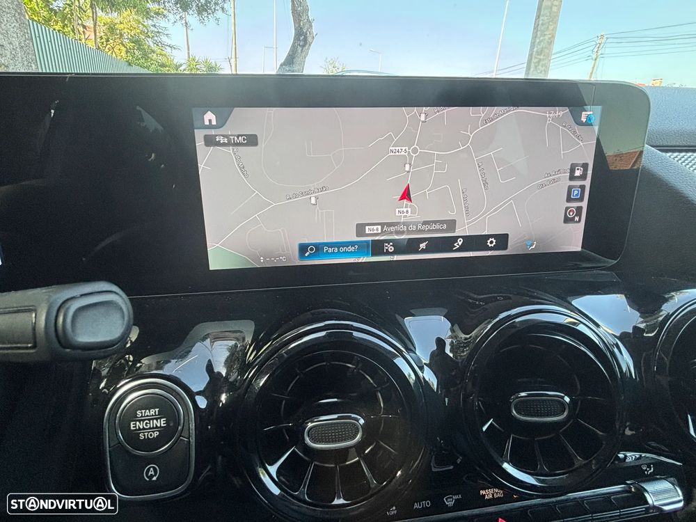 Mercedes-Benz GLA 180 d Progressive - 9