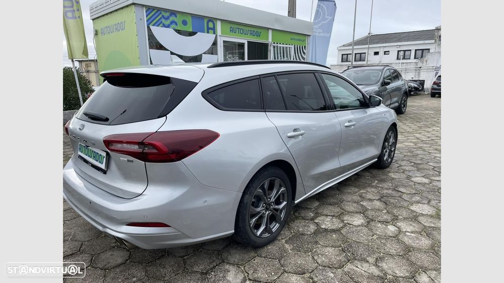 Ford Focus SW 1.0 EcoBoost ST-Line X - 3