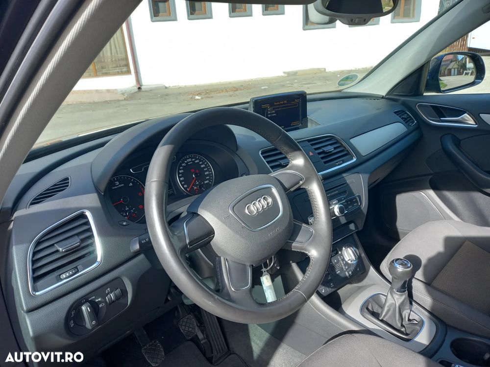 Audi Q3 2.0 TDI - 11