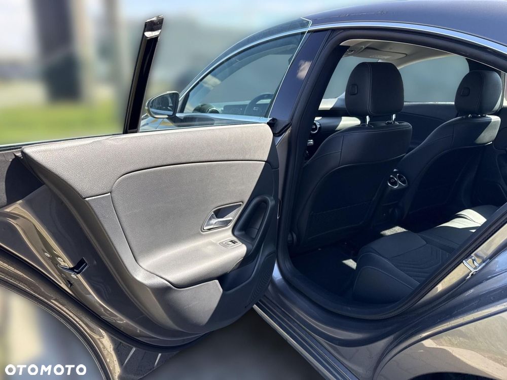 Mercedes-Benz CLA - 15