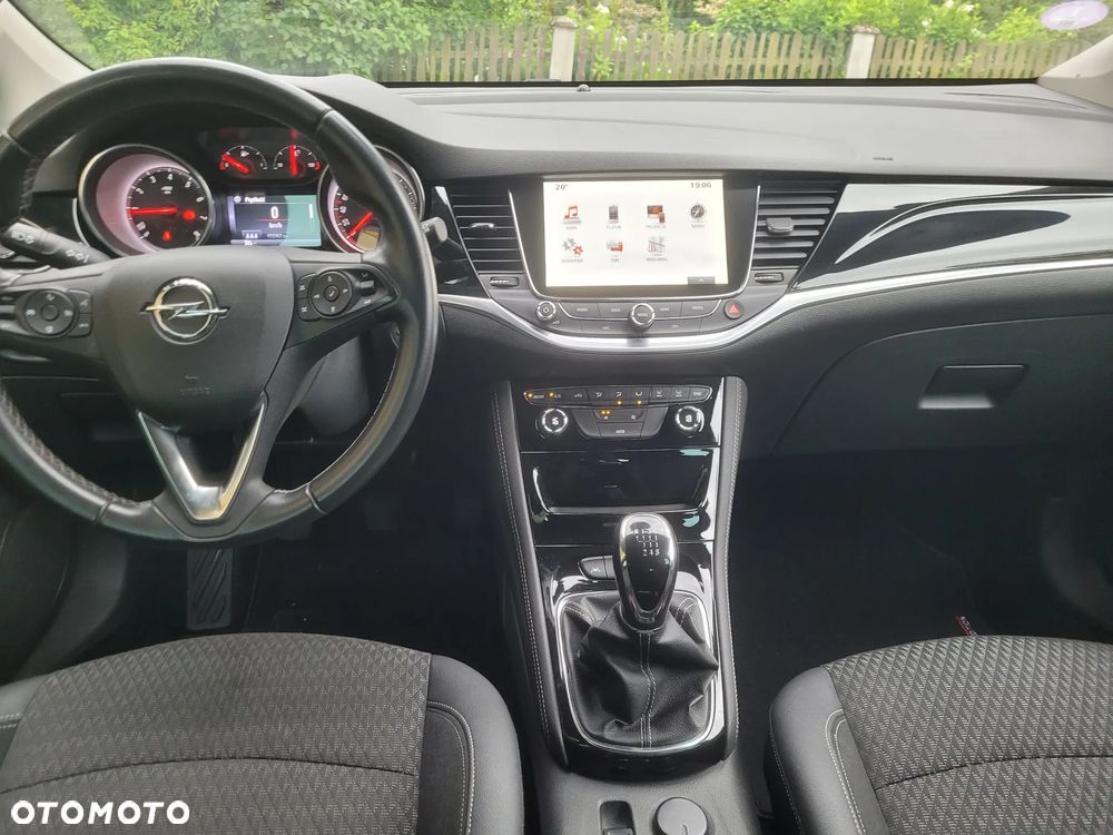 Opel Astra 1.4 Turbo Start/Stop Innovation - 28
