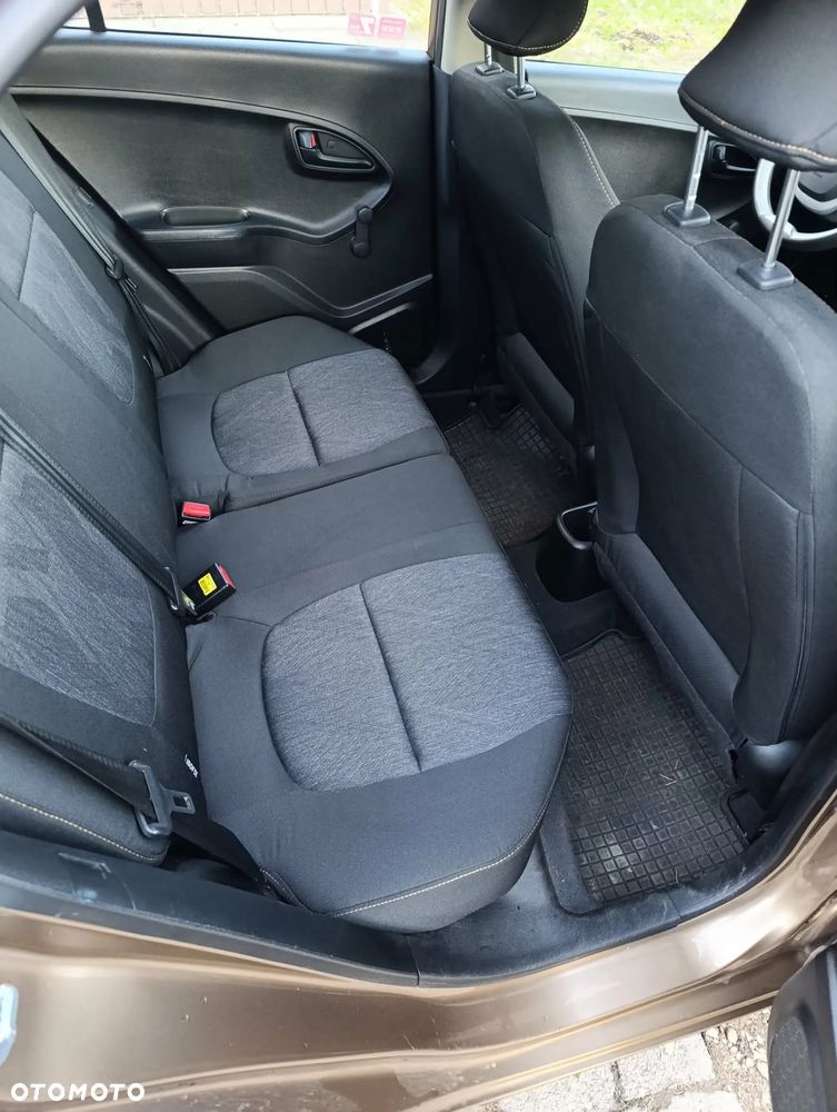 Kia Picanto 1.0 M - 9