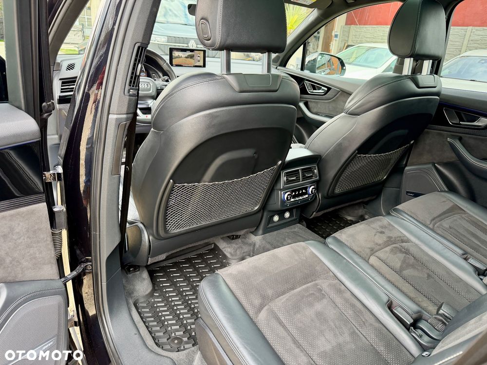 Audi Q7 50 TDI mHEV Quattro S Line Tiptr - 23