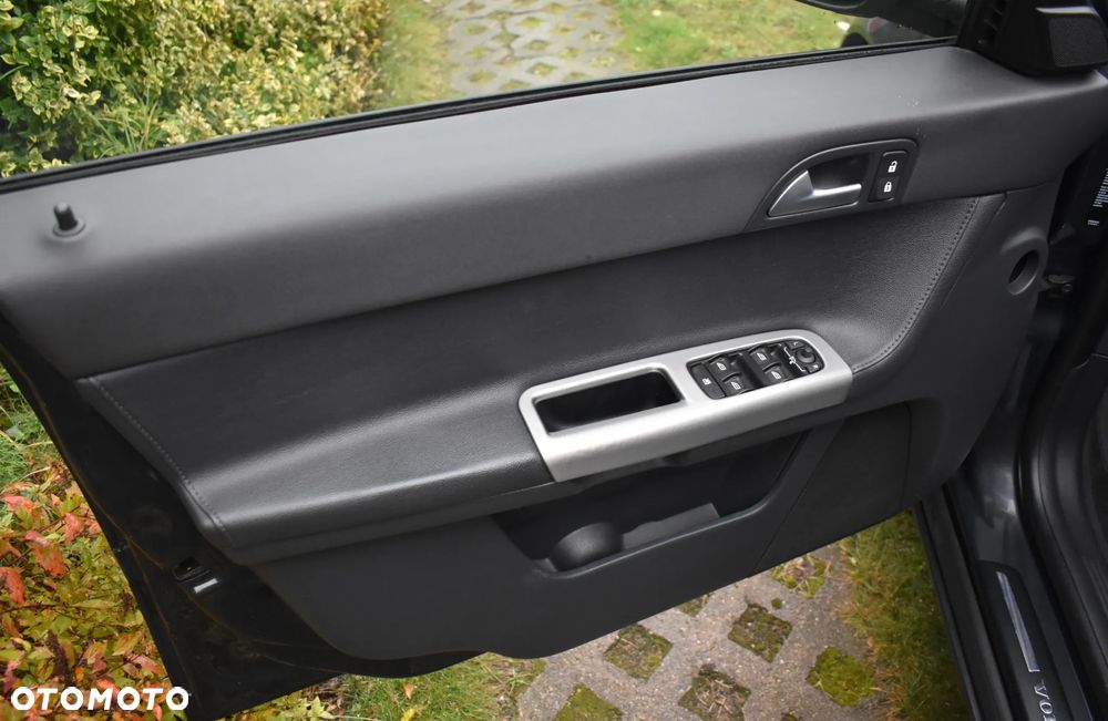 Volvo S40 2.4i R-Design Momentum - 13