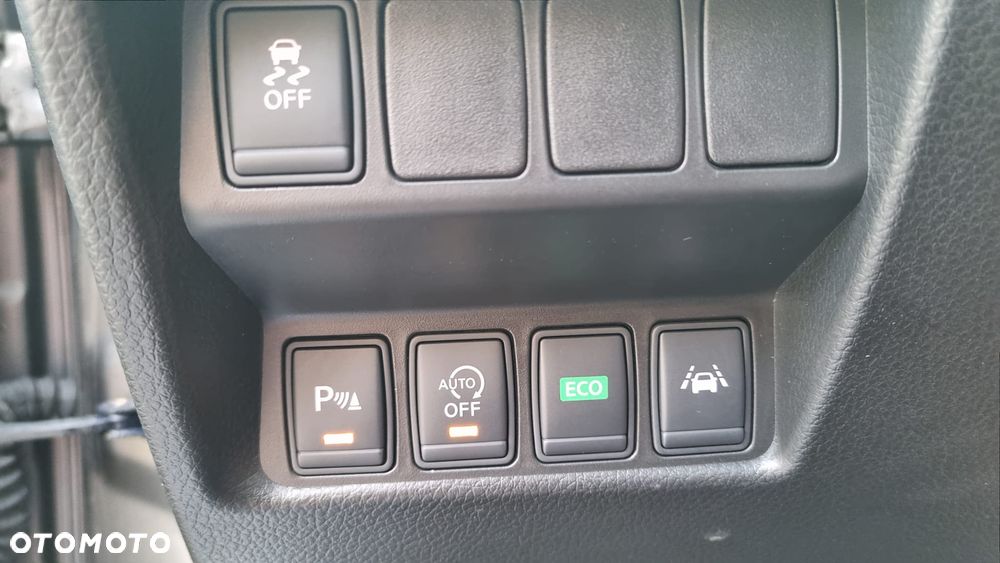 Nissan Qashqai 1.6 DCi Tekna Xtronic EU6 - 14