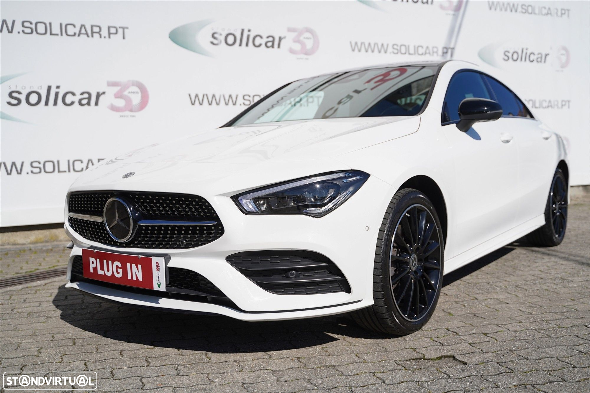 Mercedes-Benz CLA 250 e AMG Line - 11