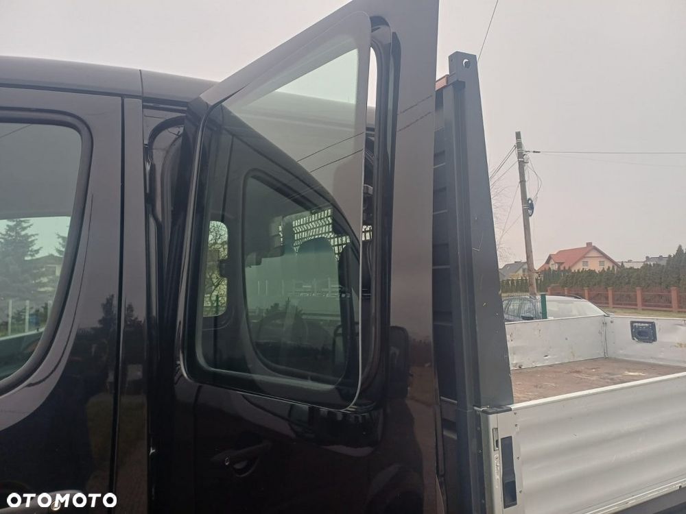 Mercedes-Benz Sprinter - 10