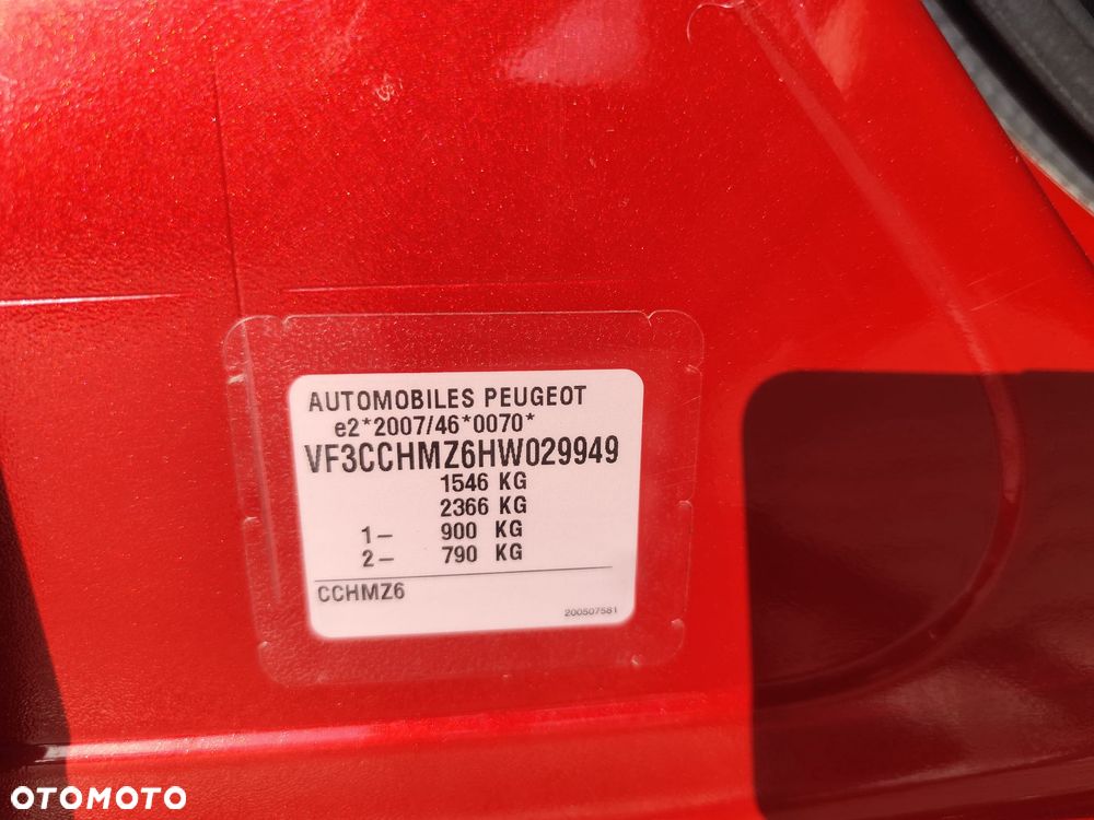 Peugeot 208 1.2 PureTech Active - 29