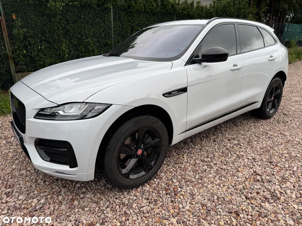 Jaguar F-Pace 2.0 i4P AWD R-Sport - 2