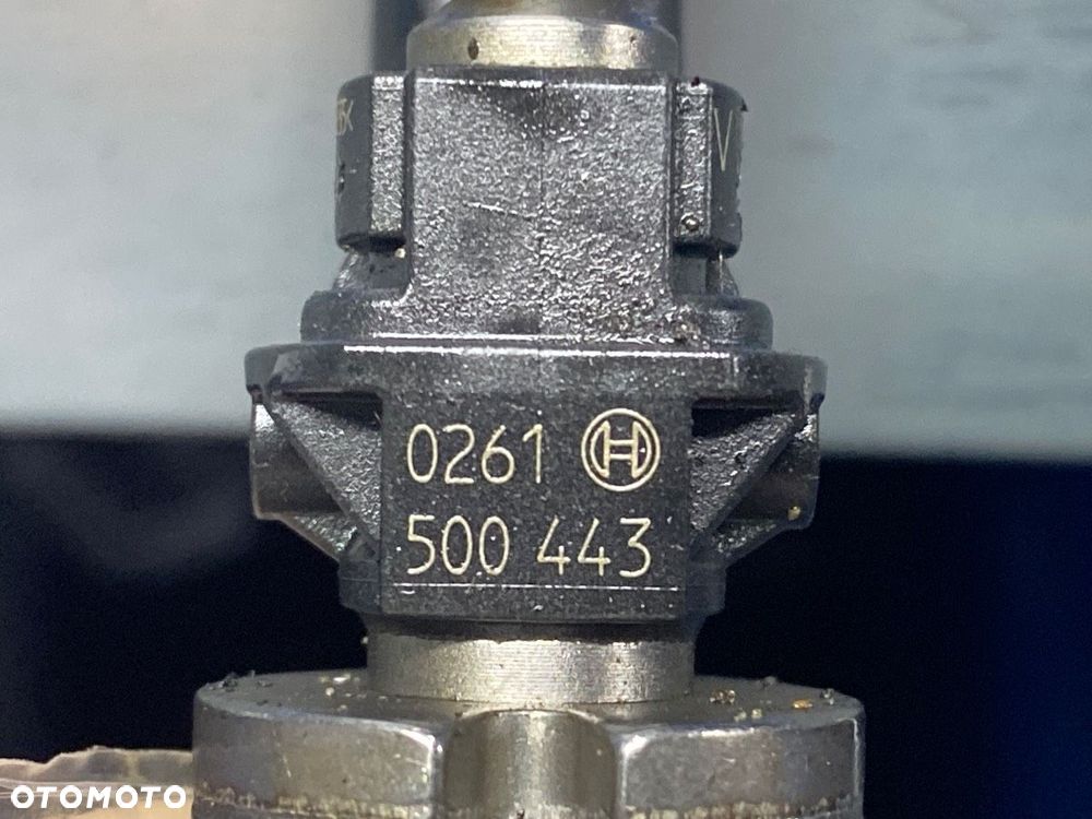 WTRYSKIWACZE WTRYSKIWACZ KOMPLET SEAT ARONA 1.0 TSI 0261500443 - 5