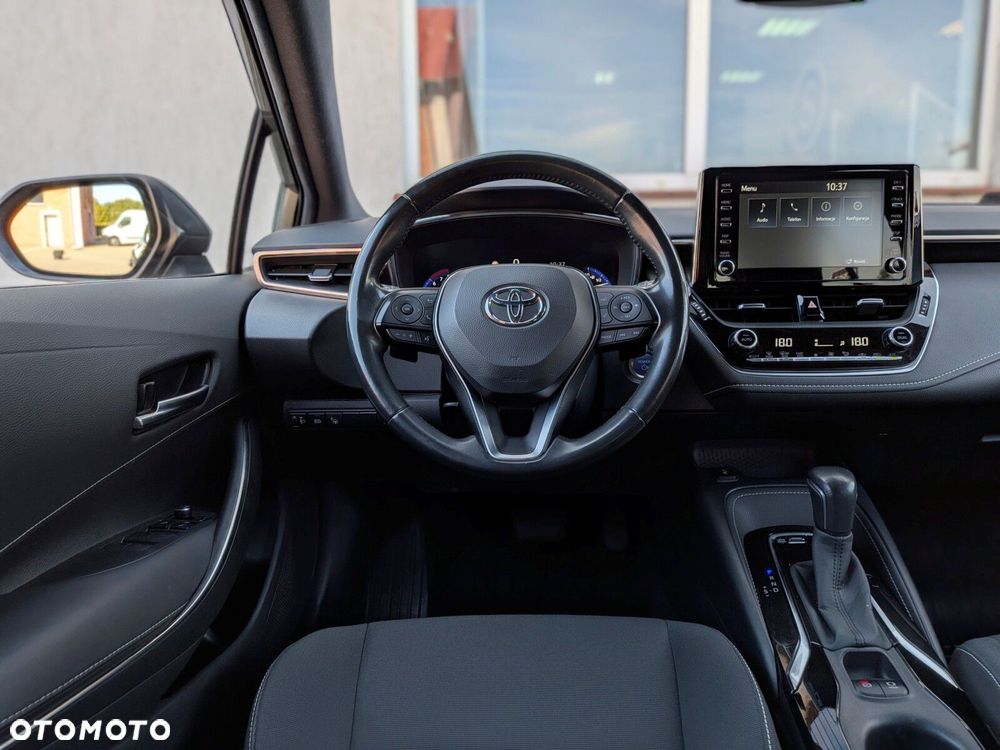 Toyota Corolla - 18