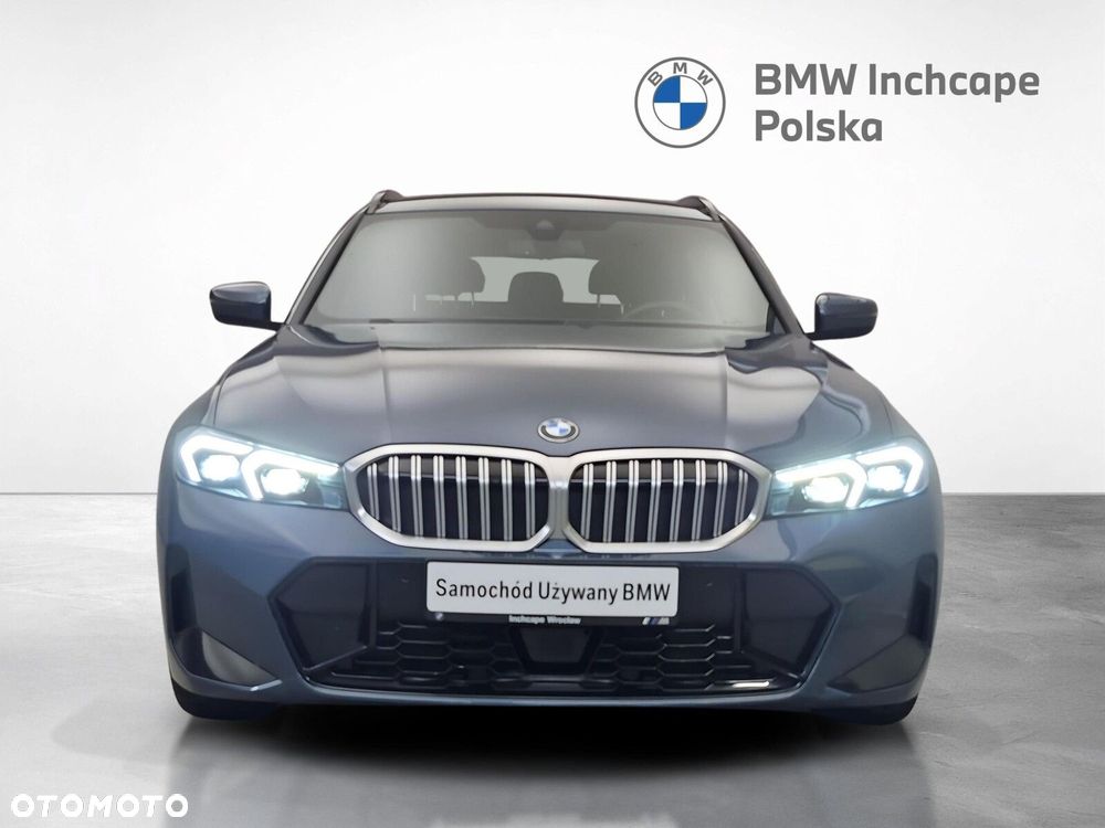 BMW Seria 3 330i xDrive M Sport - 9