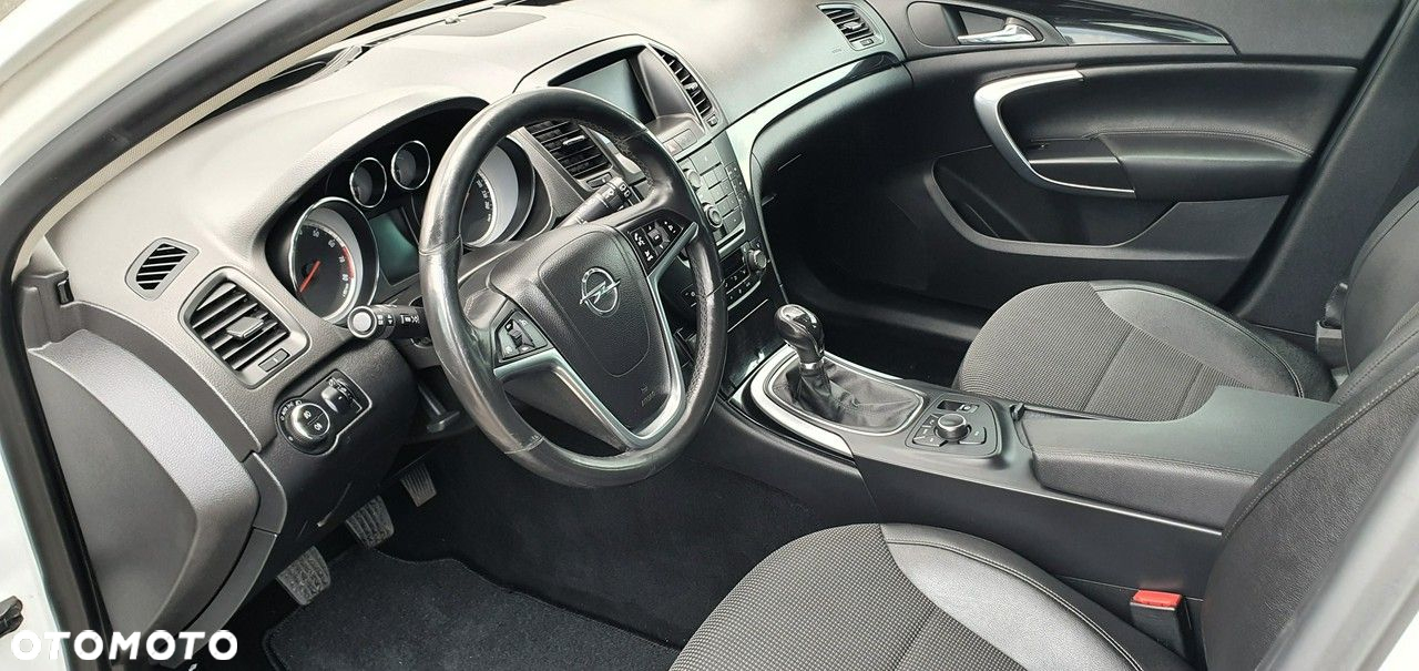 Opel Insignia - 7